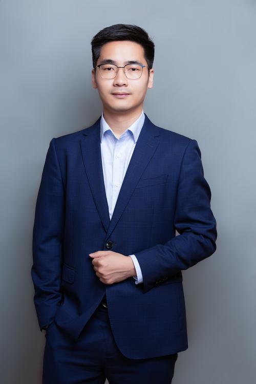 谢懿富 调色与视觉增强负责人